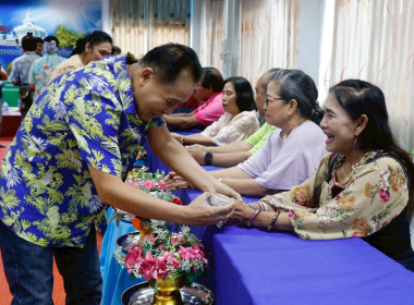 งานประเพณีทำบุญ และพิธีรดน้ำขอพรนักสหกรณ์อาวุโส ณ ... พารามิเตอร์รูปภาพ 13